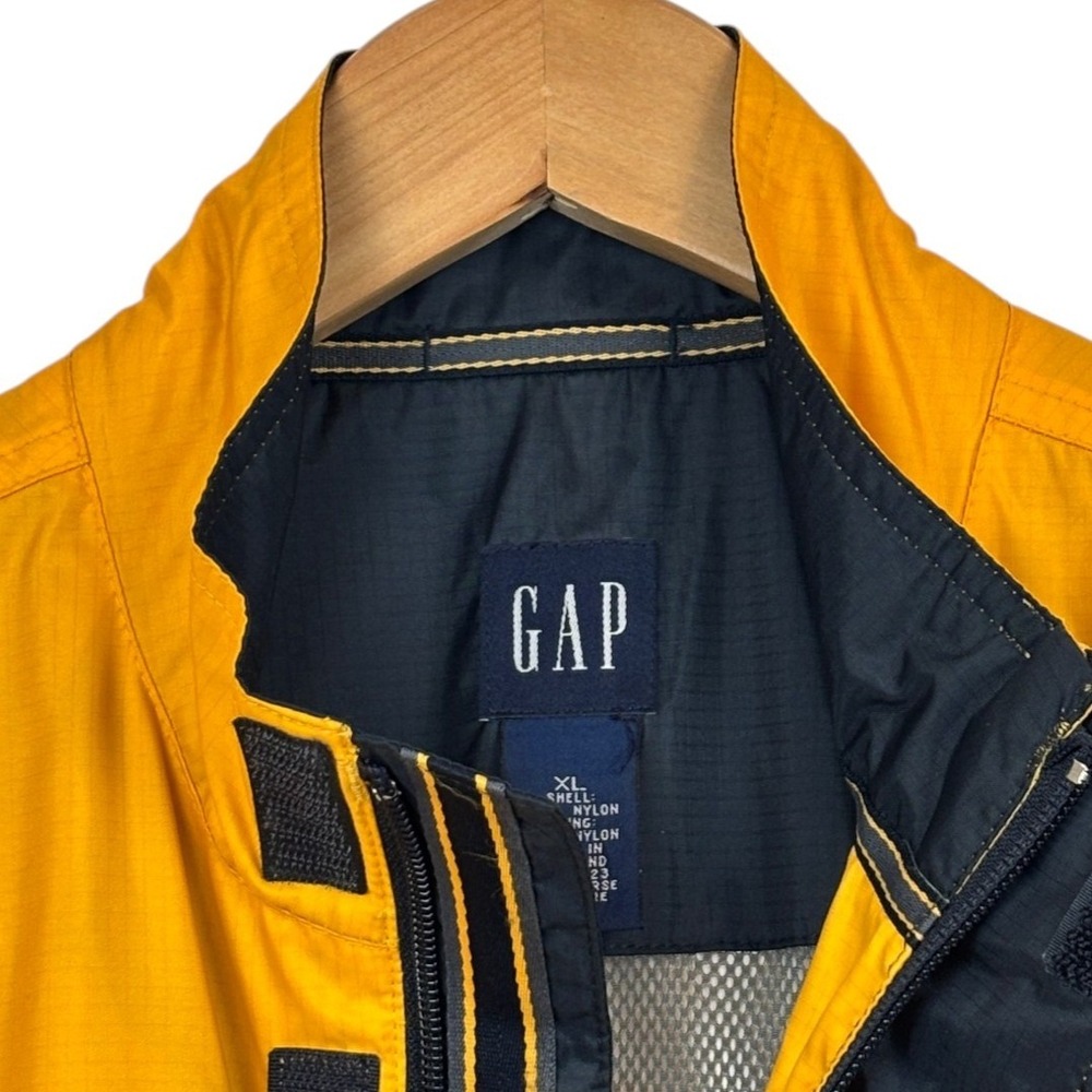Gap Mens Yellow Ripstop Nylon Mesh Lined Windbreaker Jacket XL Outdoor Active